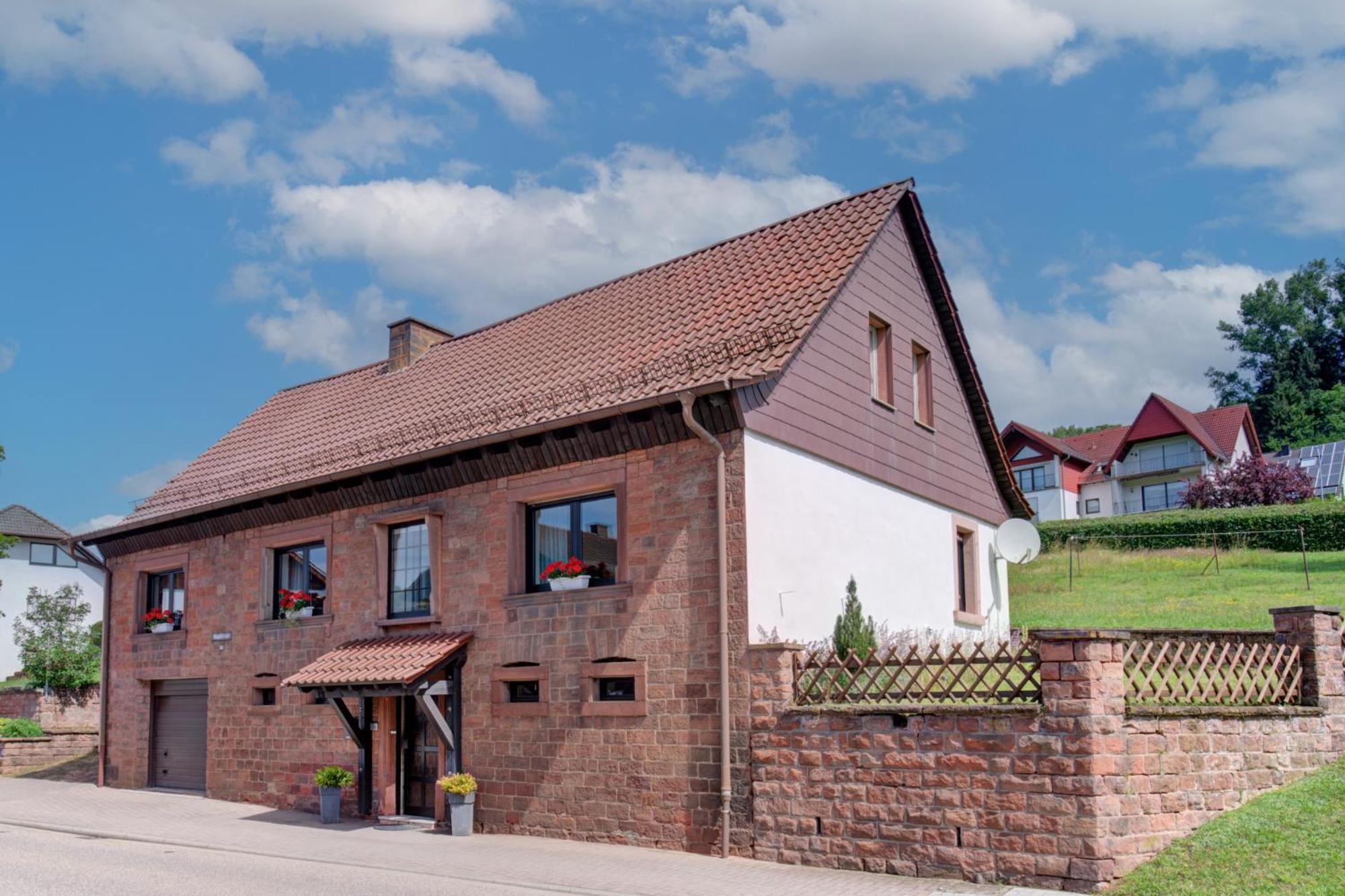 Ferienhaus Storchenblick Bann Экстерьер фото