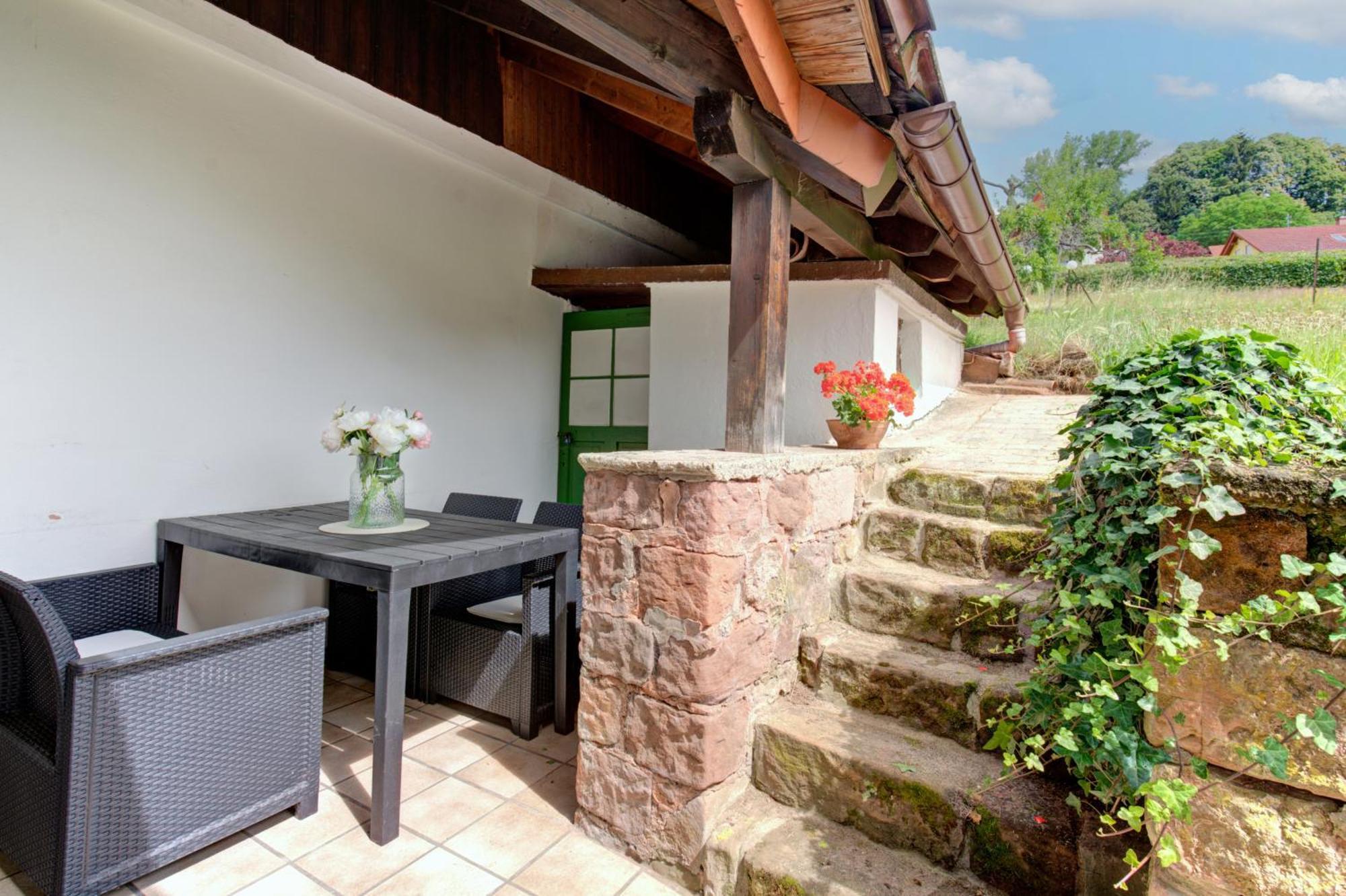 Ferienhaus Storchenblick Bann Экстерьер фото